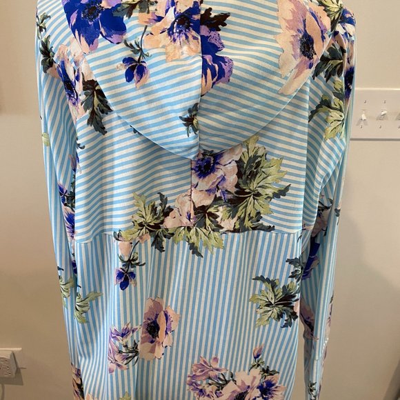 LuLaRoe Amber Hoodie XL (NWT) - Picture 2 of 4